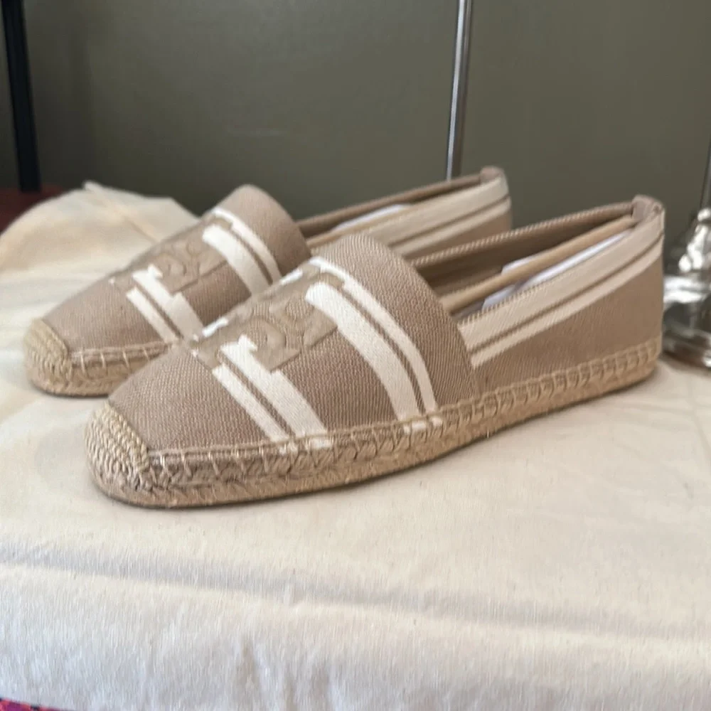 Tory Burch canvas logo espadrilles